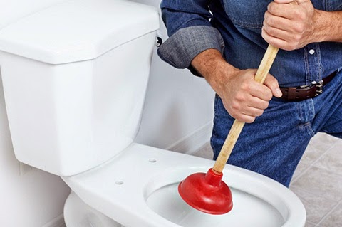 5 tips to clean the toilet, 15 minutes to finish immediately
